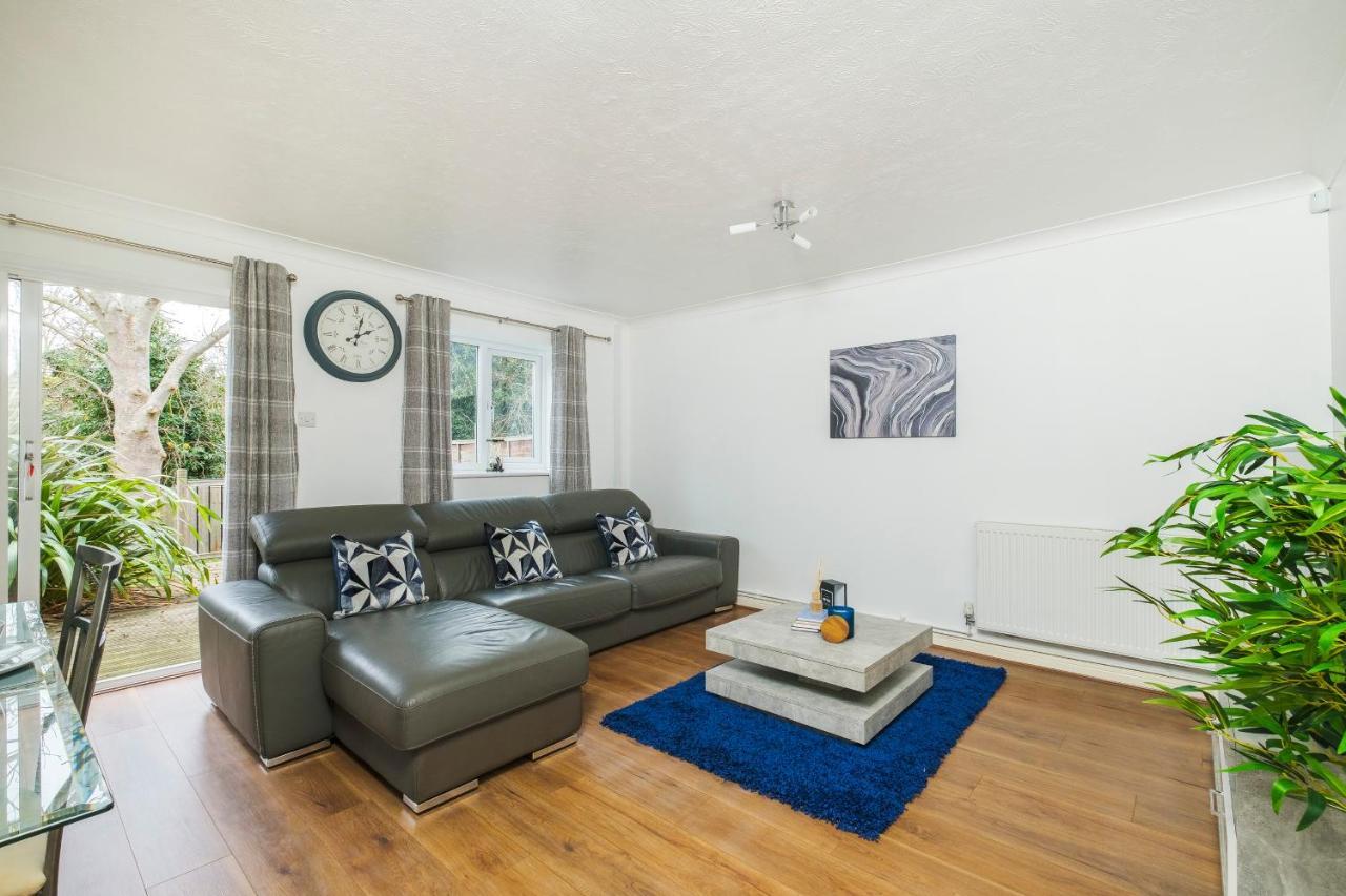 Beautiful 3 Bed House With Amazing Views In Dartford, Kent Apartment Екстериор снимка