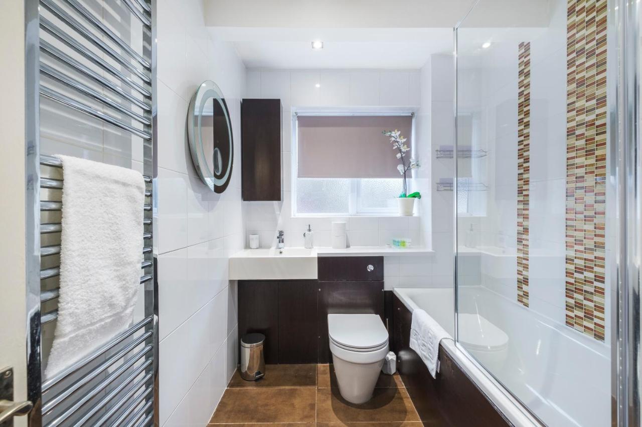 Beautiful 3 Bed House With Amazing Views In Dartford, Kent Apartment Екстериор снимка