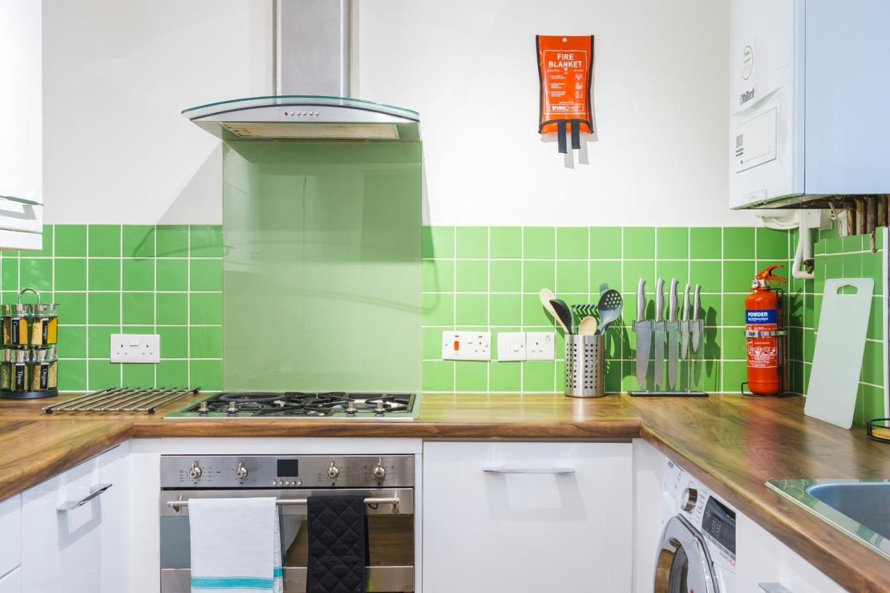 Beautiful 3 Bed House With Amazing Views In Dartford, Kent Apartment Екстериор снимка